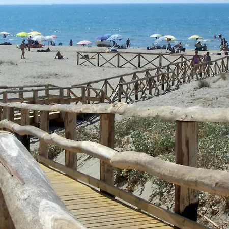 Шале Comfortable Campsite-chalet G14 Tuscany Near Sea *
