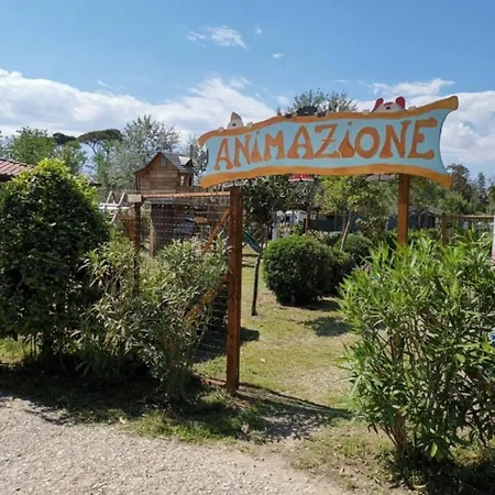 Comfortable Campsite-chalet G14 Tuscany Near Sea