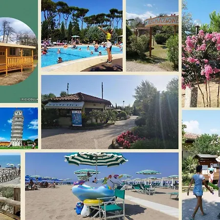Chalet Comfortable Campsite-chalet G14 Tuscany Near Sea *